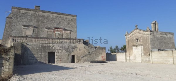 casa indipendente in vendita a Maruggio