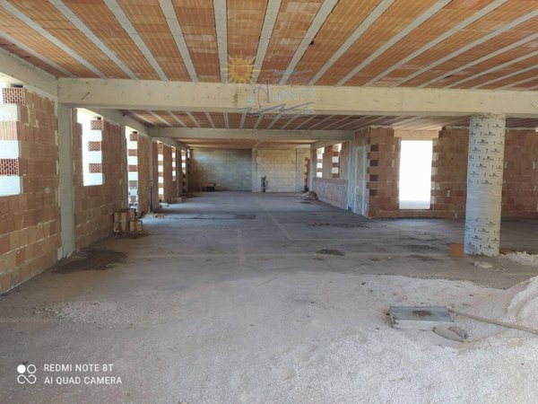 intera palazzina in vendita a Maruggio