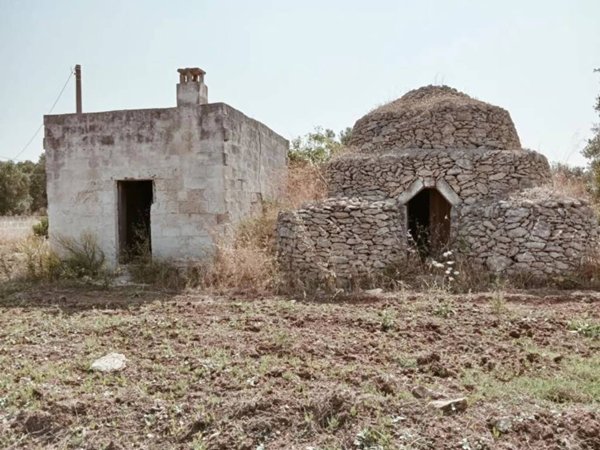 casa indipendente in vendita a Maruggio in zona Acqua Dolce