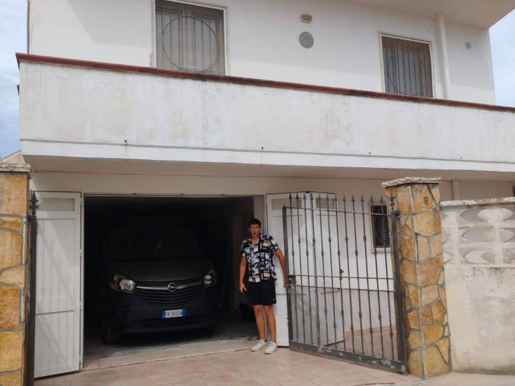 appartamento in vendita a Maruggio in zona Acqua Dolce