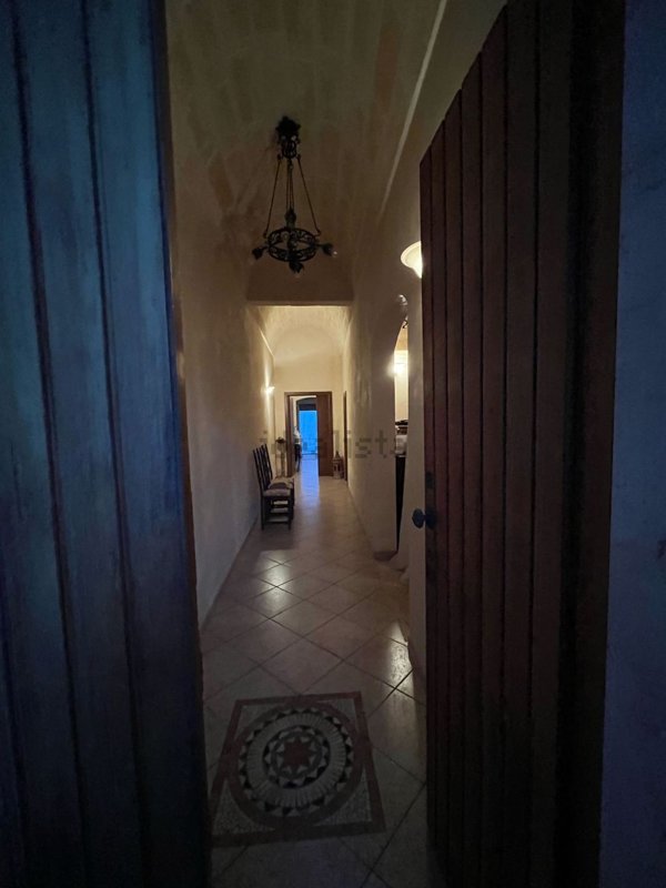 casa indipendente in vendita a Maruggio