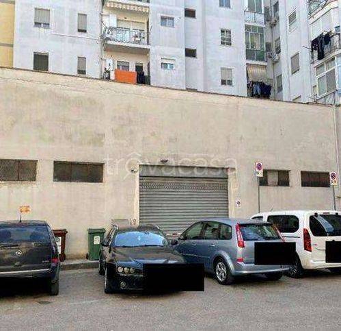 negozio in vendita a Maruggio in zona Commenda