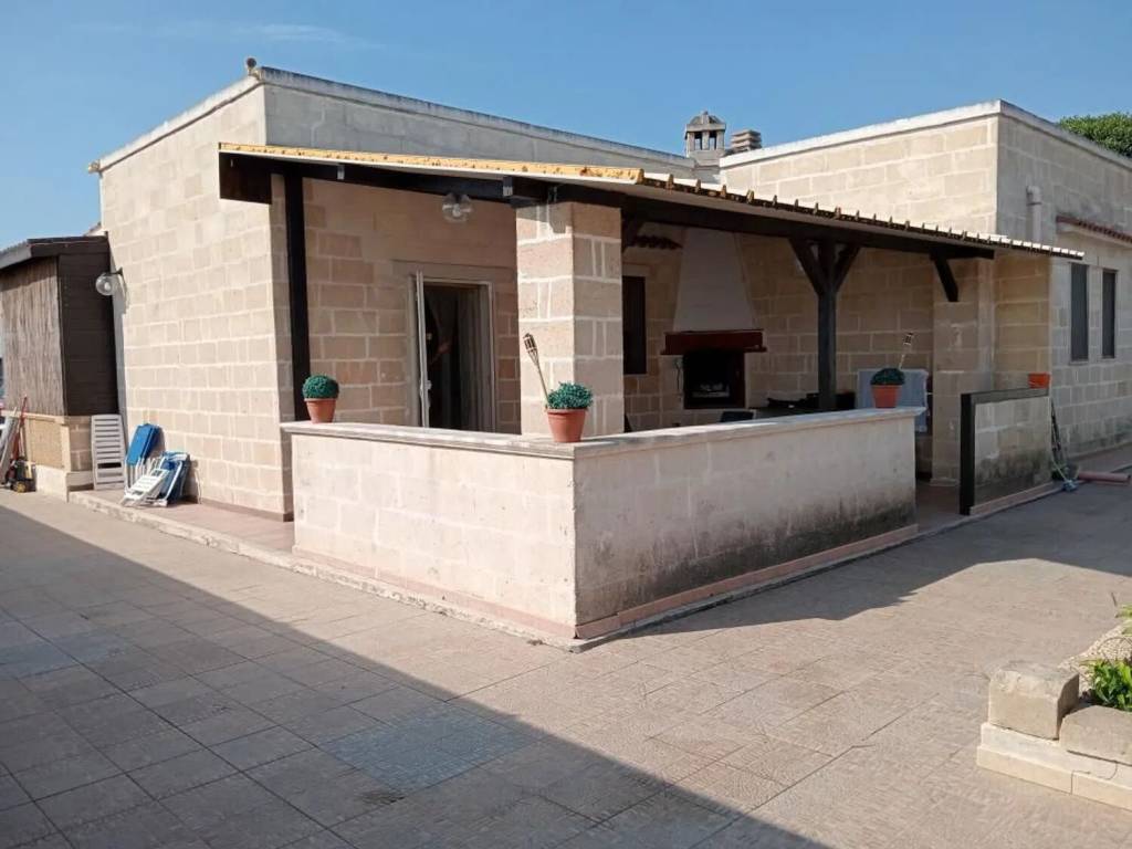 casa indipendente in vendita a Maruggio in zona Mirante