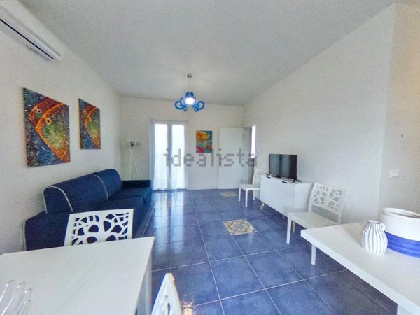 casa indipendente in vendita a Maruggio