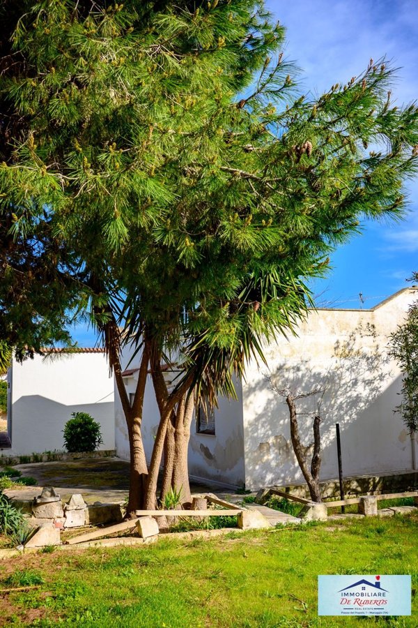 casa indipendente in vendita a Maruggio in zona Acqua Dolce