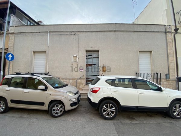 pentavano in vendita a Maruggio