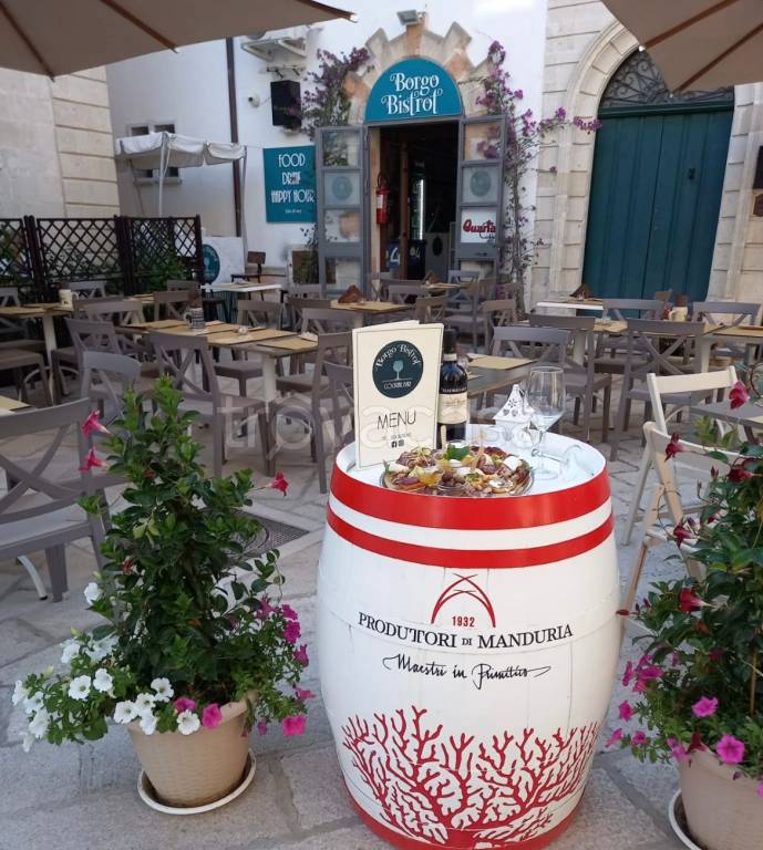 negozio in vendita a Maruggio