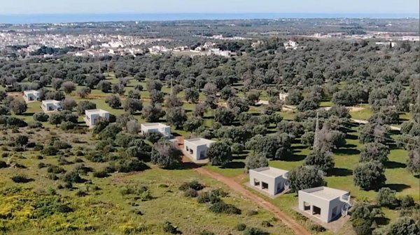 casa indipendente in vendita a Maruggio