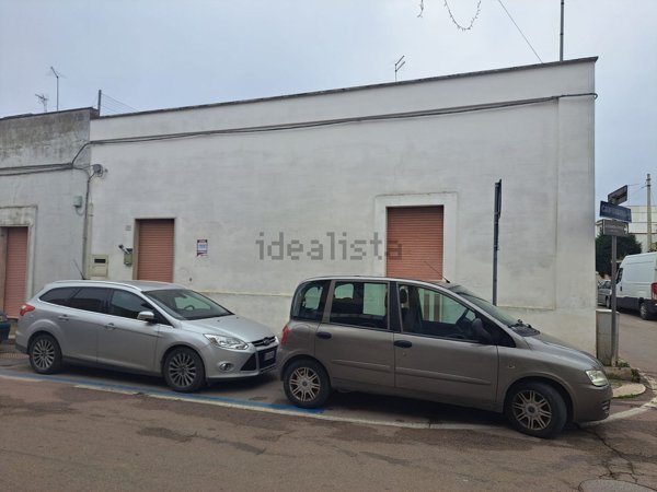 casa indipendente in vendita a Maruggio