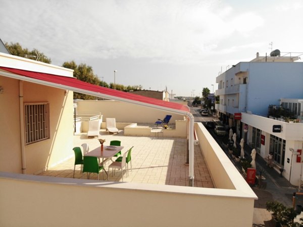 casa indipendente in vendita a Maruggio