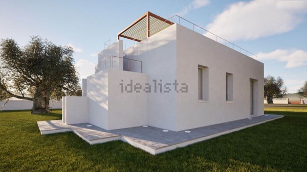 casa indipendente in vendita a Maruggio