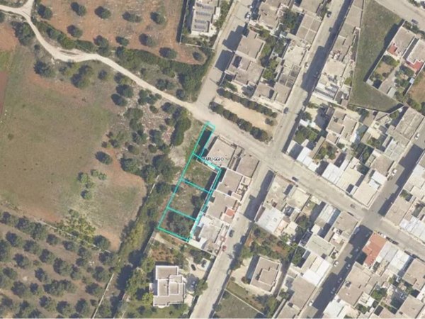 terreno edificabile in vendita a Maruggio