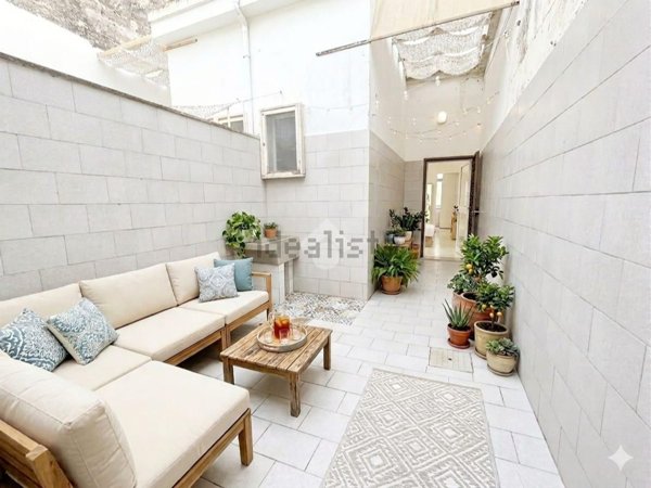 casa indipendente in vendita a Maruggio