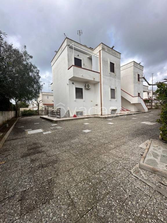 appartamento in vendita a Maruggio in zona Mirante