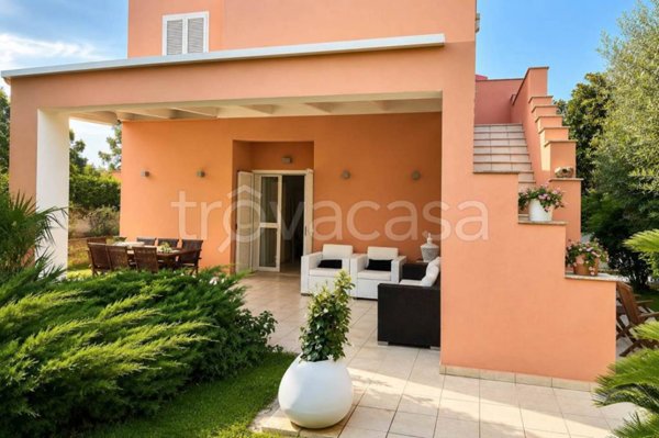 casa indipendente in vendita a Maruggio in zona Mirante