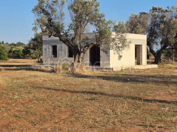 casa indipendente in vendita a Maruggio