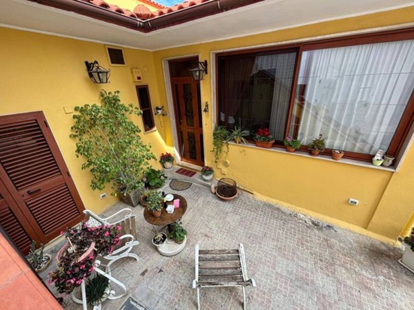 casa indipendente in vendita a Massafra