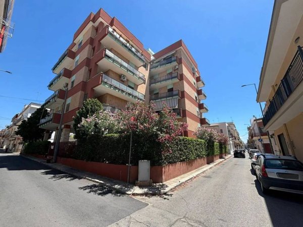 appartamento in vendita a Massafra