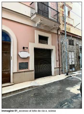 negozio in vendita a Massafra