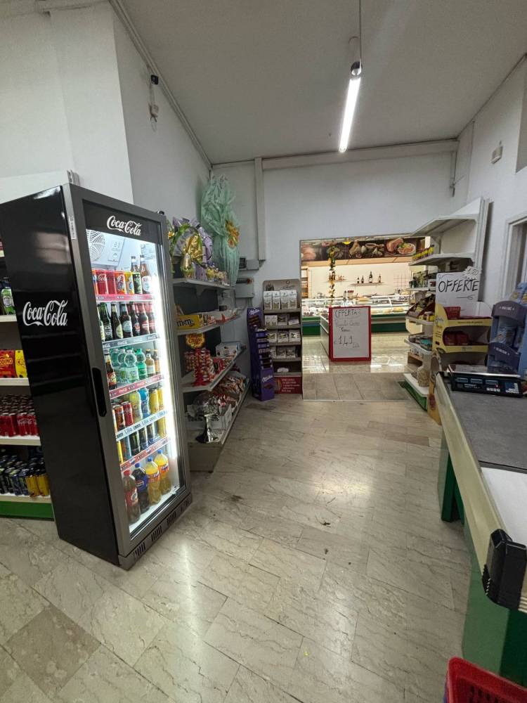 negozio in vendita a Massafra