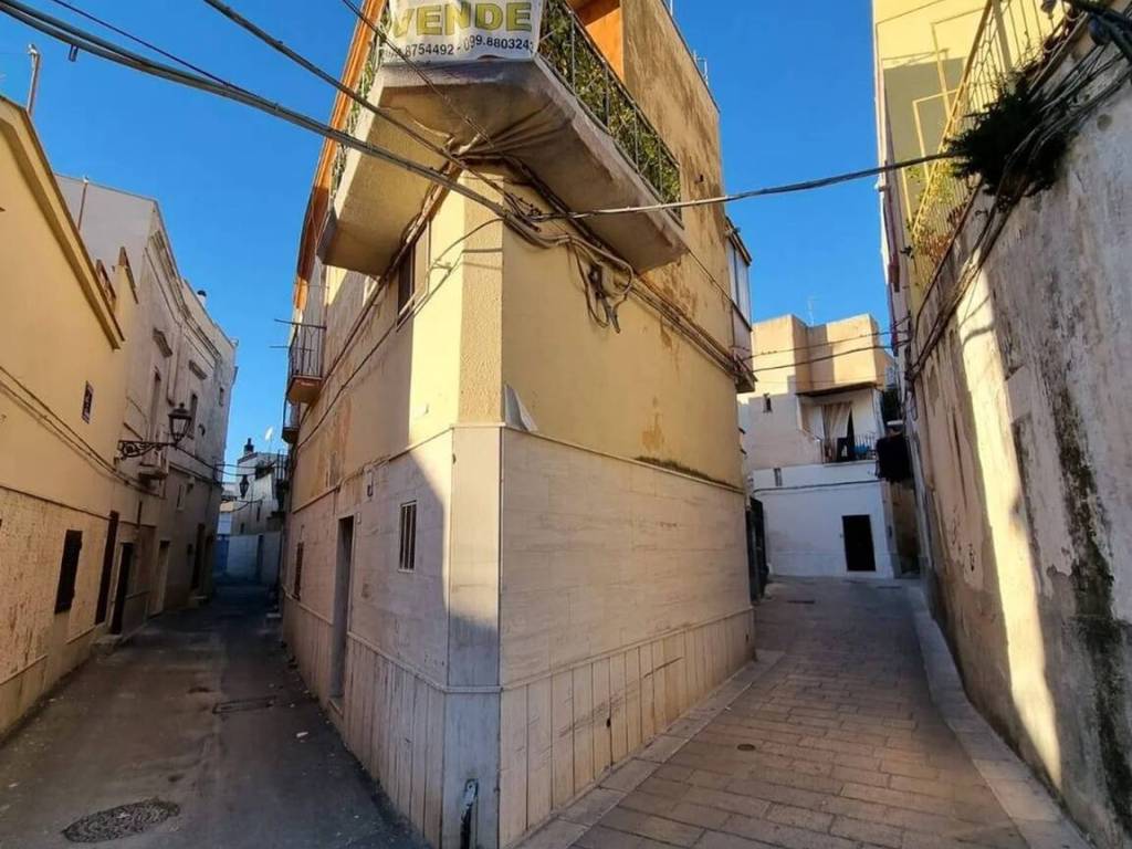 casa indipendente in vendita a Massafra