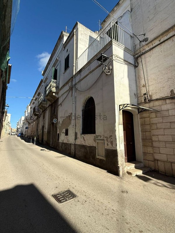 casa indipendente in vendita a Massafra