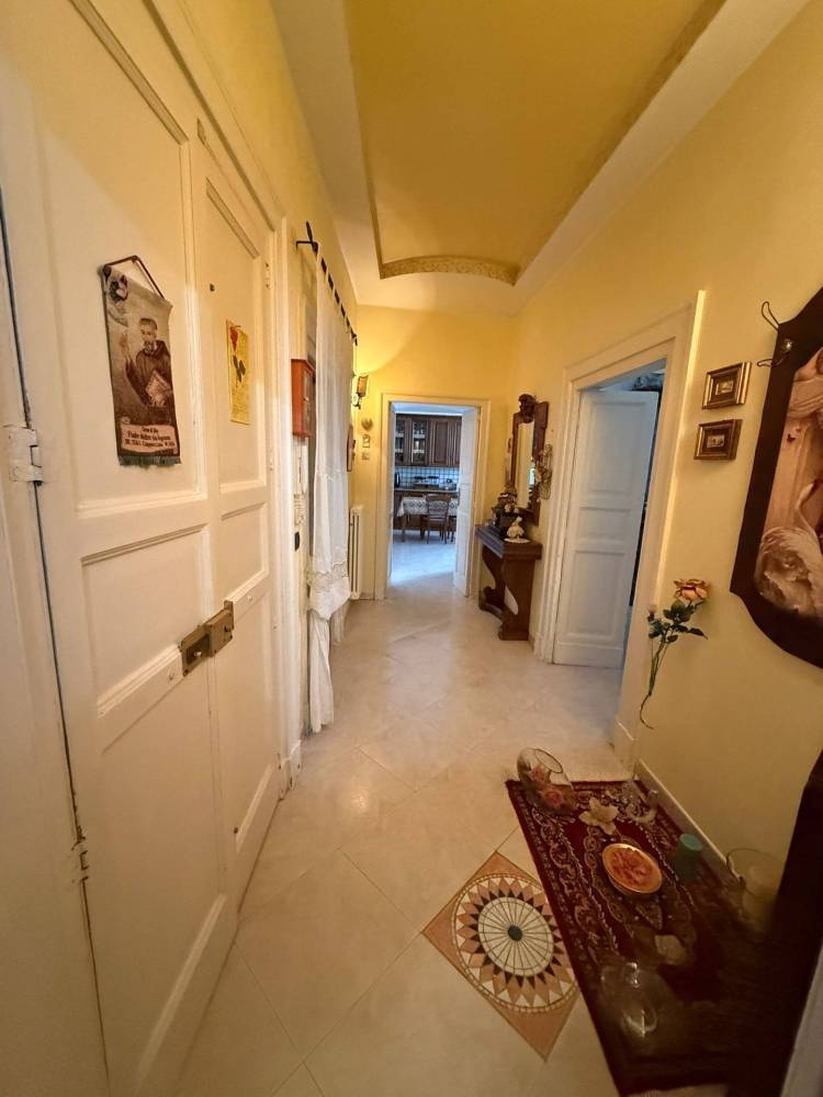 casa indipendente in vendita a Massafra