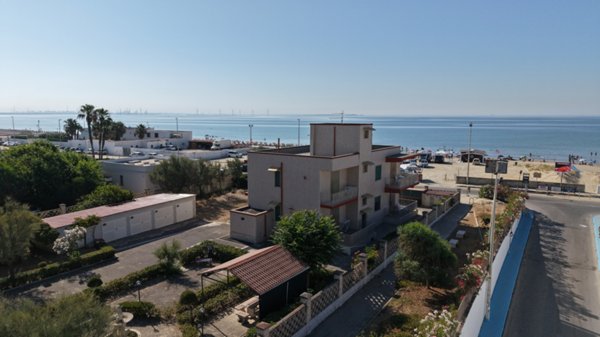 casa indipendente in vendita a Massafra in zona Chiatona