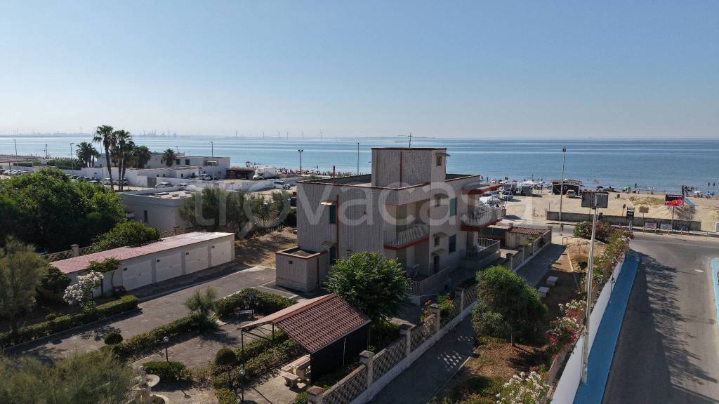 villa in vendita a Massafra in zona Chiatona