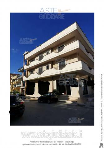 negozio in vendita a Massafra