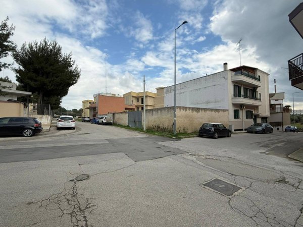 terreno edificabile in vendita a Massafra