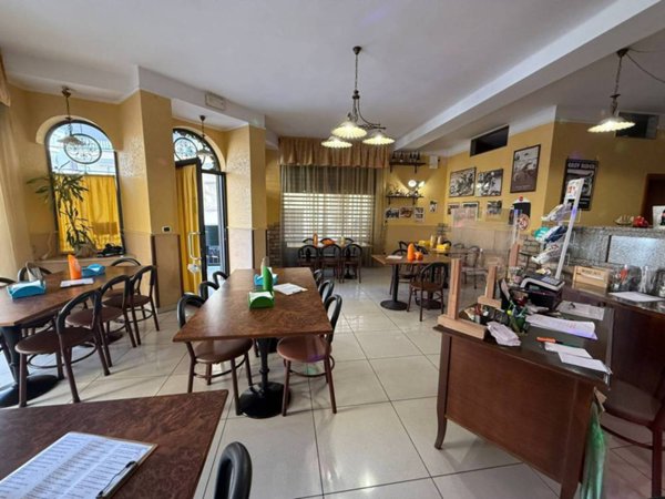 negozio in vendita a Massafra