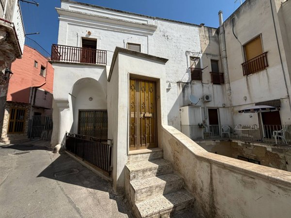 casa indipendente in vendita a Massafra
