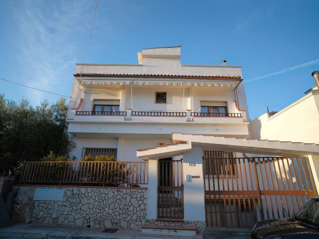 appartamento in vendita a Monteiasi