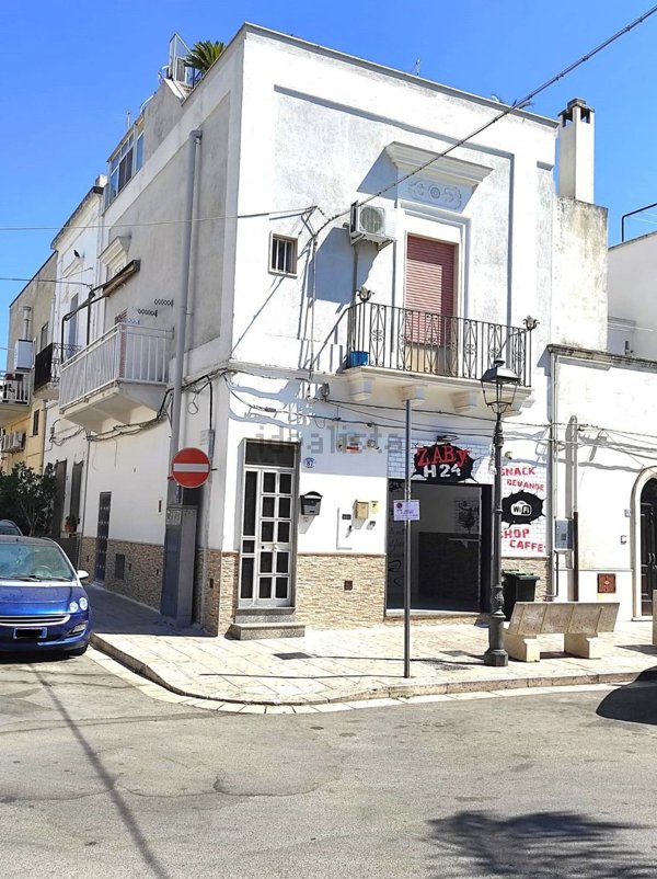 locale commerciale in vendita a Montemesola