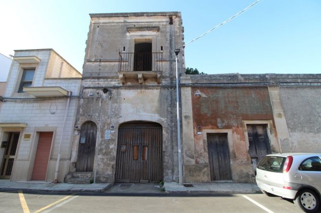 casa indipendente in vendita a Monteparano