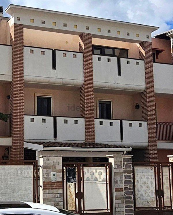 casa indipendente in vendita a Monteparano