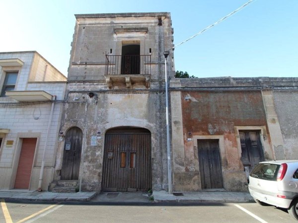 terreno edificabile in vendita a Monteparano