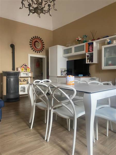 casa indipendente in vendita a Mottola
