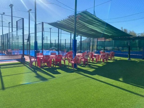 locale commerciale in vendita a Mottola