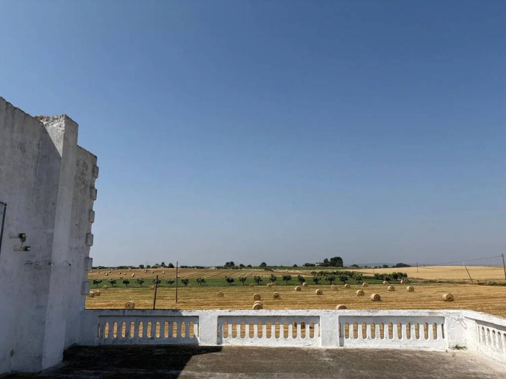 casa indipendente in vendita a Mottola