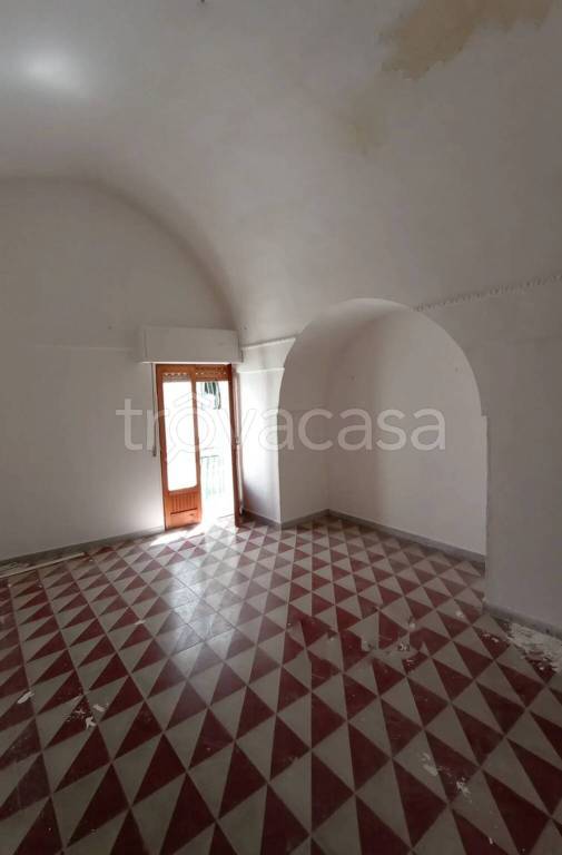 appartamento in vendita a Mottola