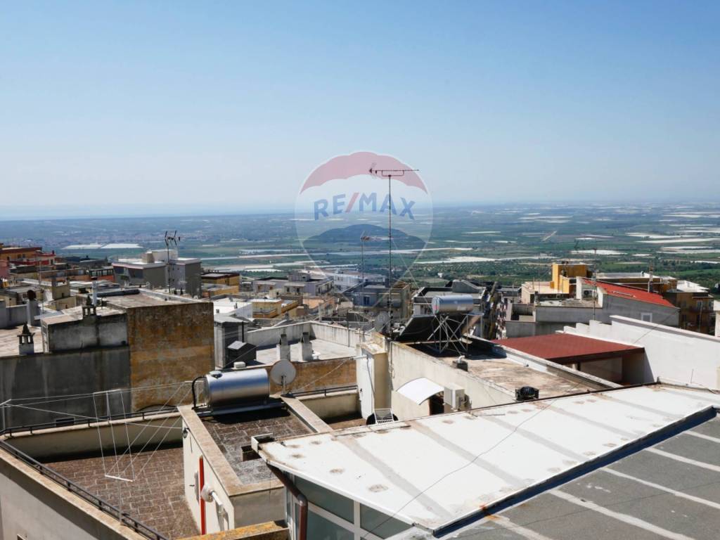 casa indipendente in vendita a Mottola