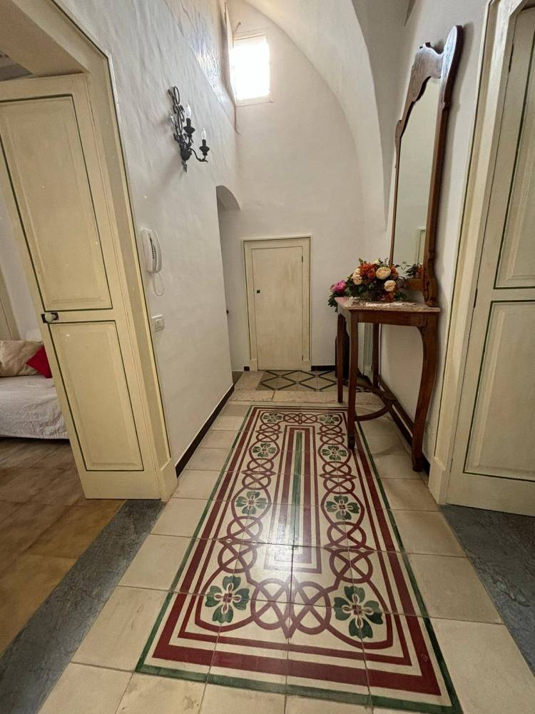 casa indipendente in vendita a Mottola