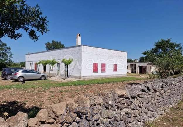 casa indipendente in vendita a Mottola