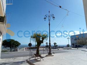 casa indipendente in vendita a Mottola