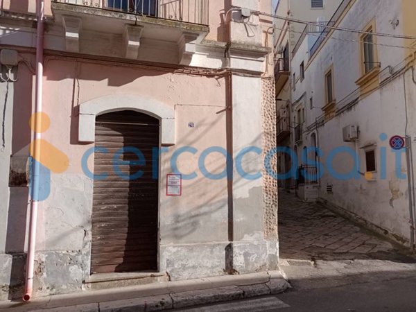 casa indipendente in vendita a Mottola