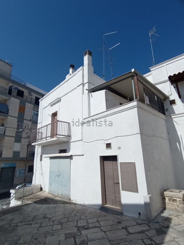 casa indipendente in vendita a Mottola