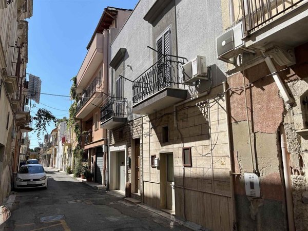 appartamento in vendita a Palagiano