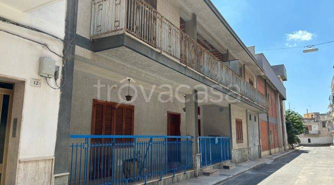 casa indipendente in vendita a Palagiano in zona Chiatona